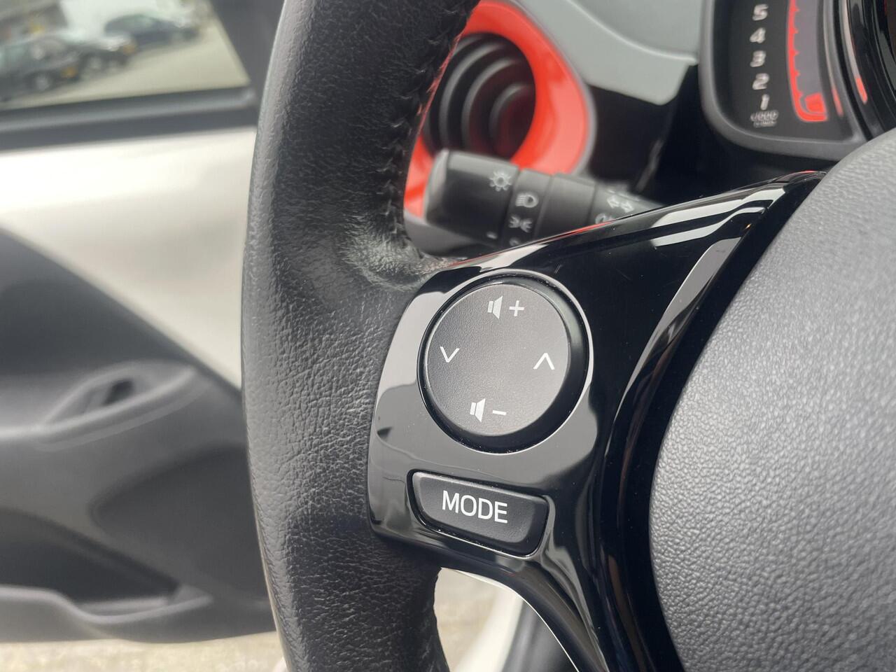 Toyota AYGO 1.0 VVT-i x-otic Cabrio