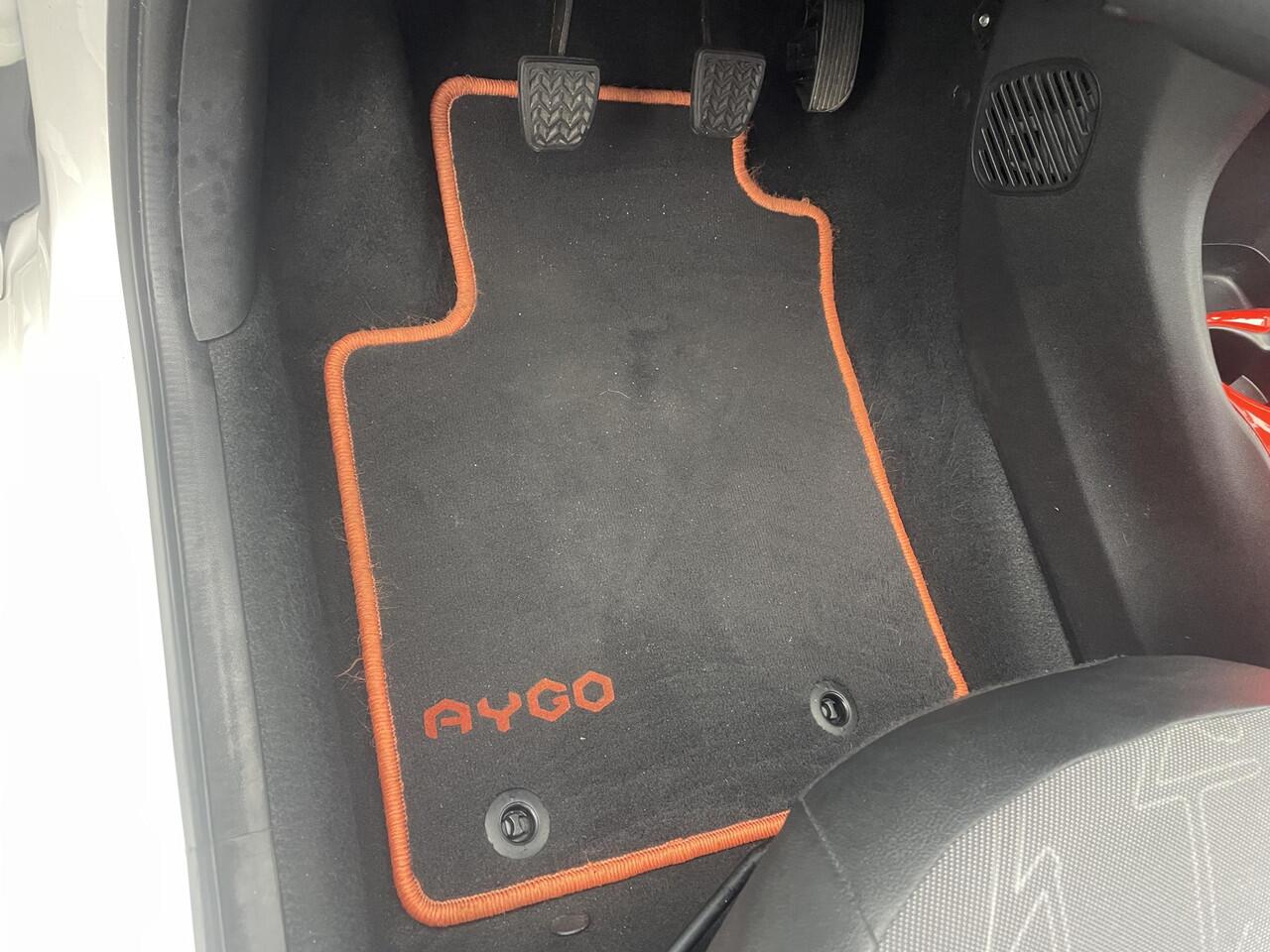 Toyota AYGO 1.0 VVT-i x-otic Cabrio