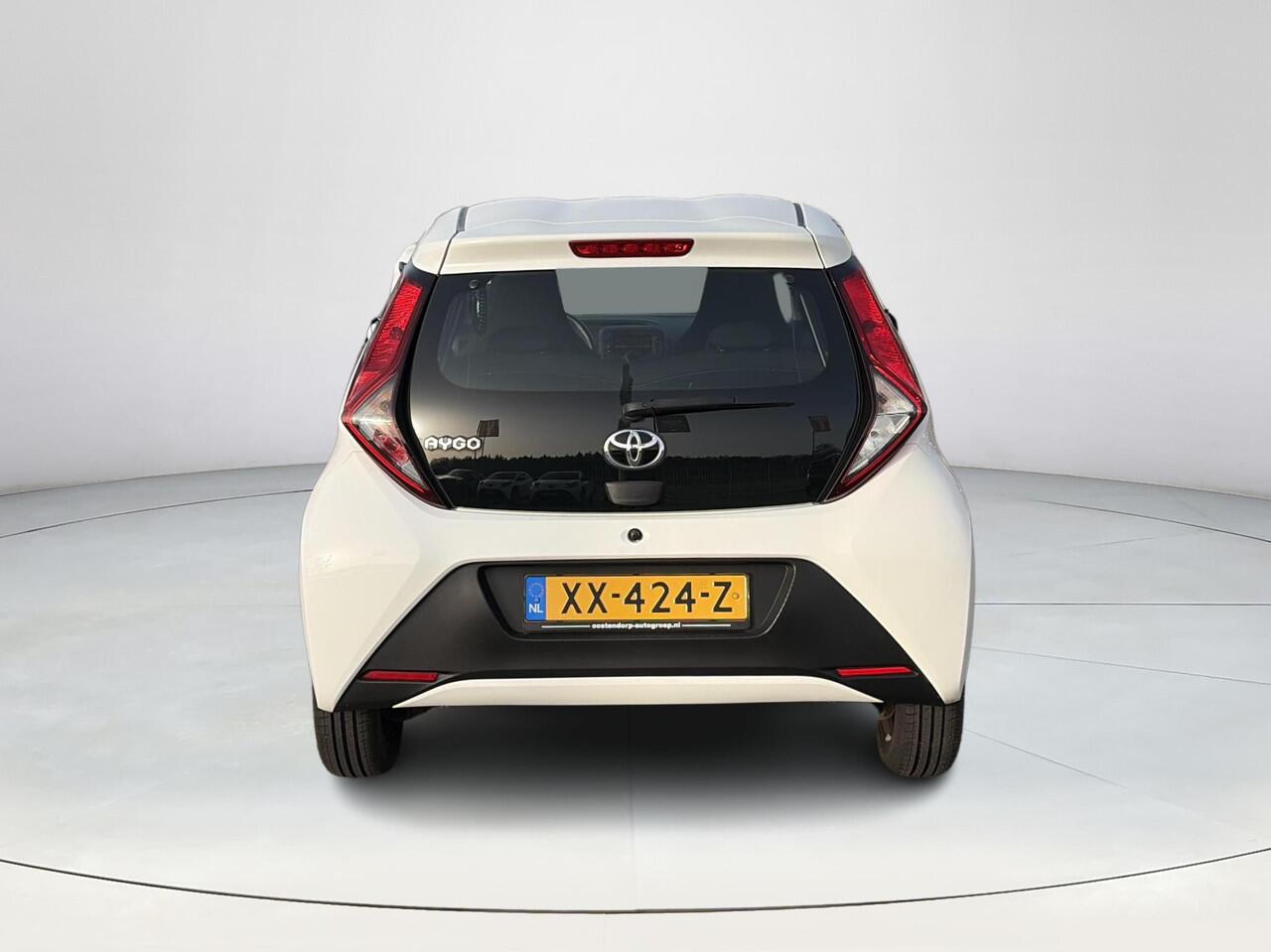 Toyota AYGO 1.0 VVT-i x-fun