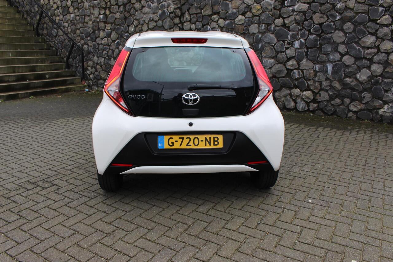 Toyota AYGO 1.0 VVT-i x-fun carplay audio Airco 1jaar garantie