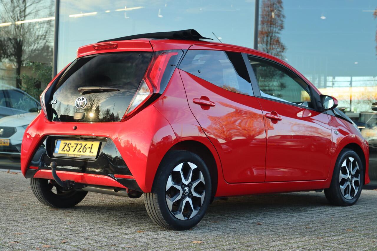 Toyota AYGO 1.0 VVT-i X-JOY AUT. CABRIO | CARPLAY | CAMERA | NAVI | LMV | CLIMATE