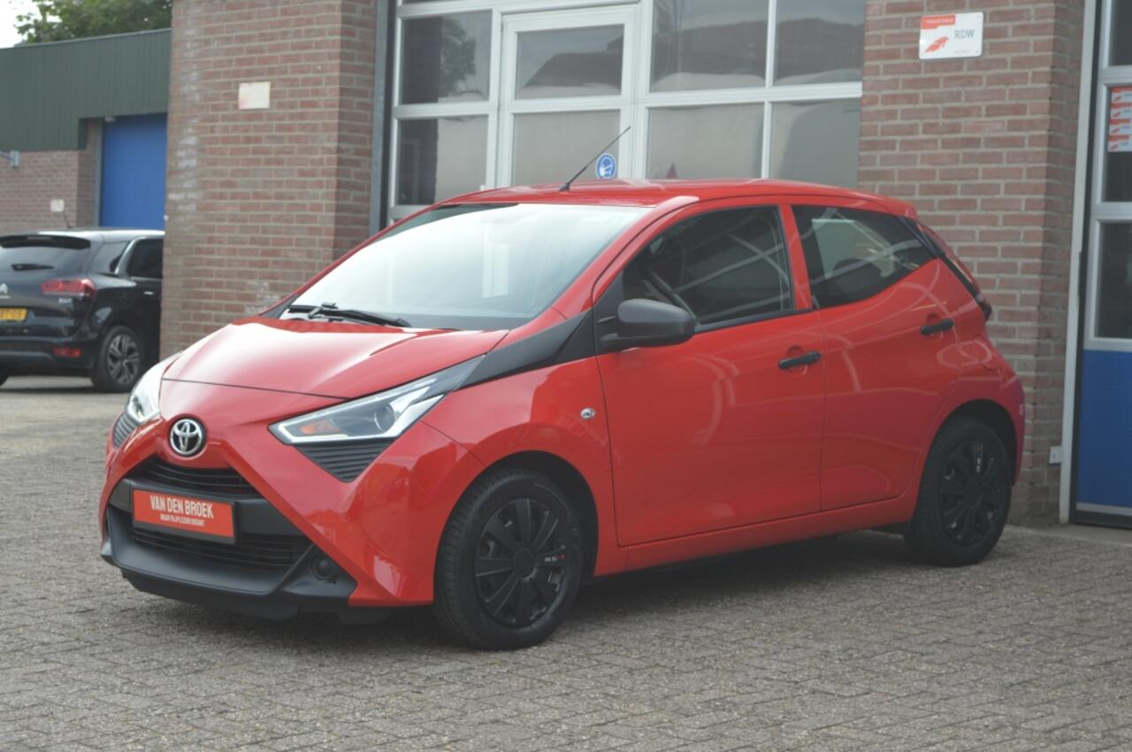 Toyota AYGO 1.0 VVT-i x-fun | AIRCO