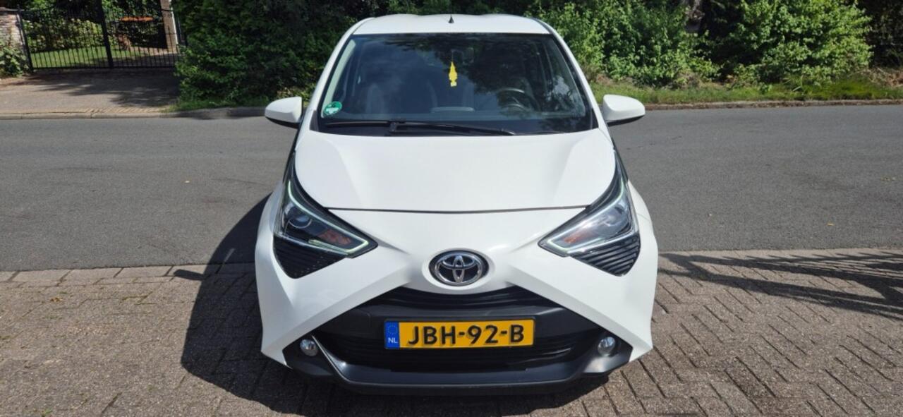 Toyota AYGO 1.0 VVT- X-clusiv*Airco*lichtmetaal*automaat*