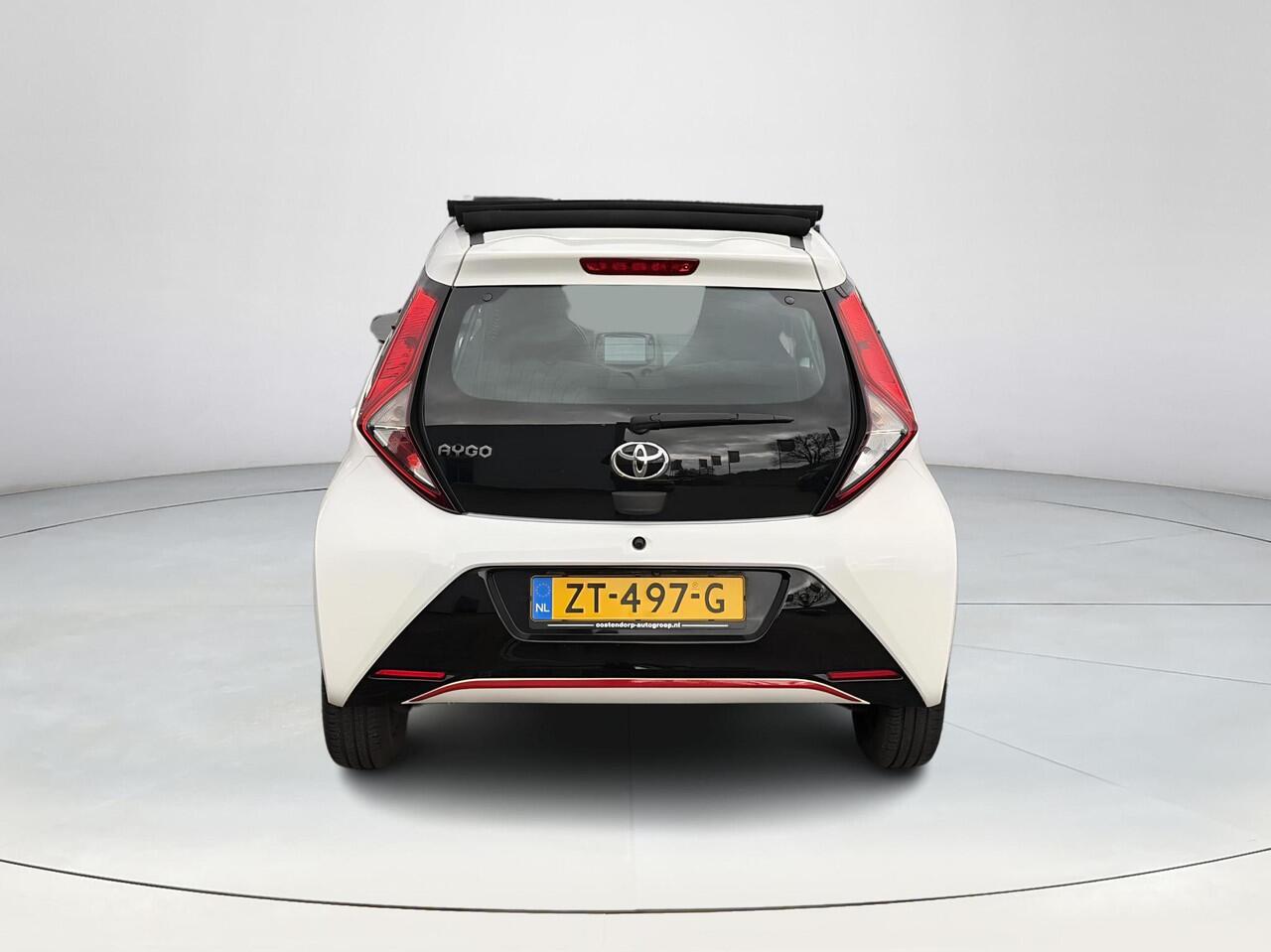 Toyota AYGO 1.0 VVT-i x-play Cabrio