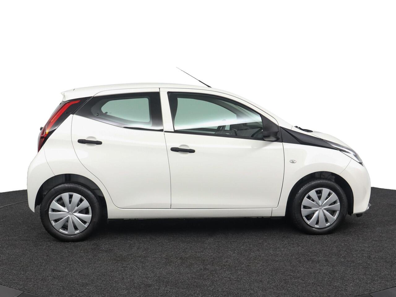 Toyota AYGO 1.0 VVT-i x-fun | Airco | Bluetooth Audio Streaming |