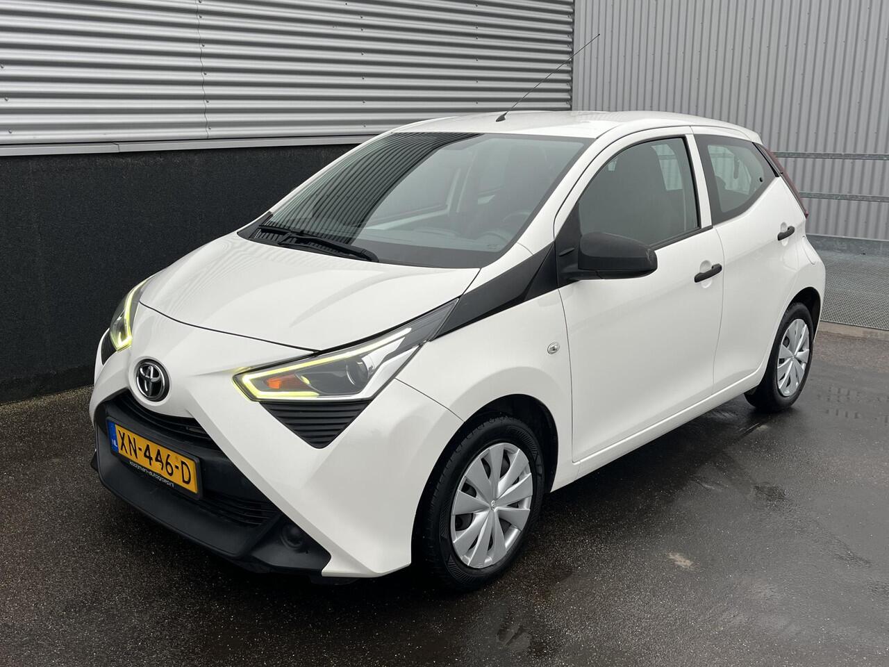 Toyota AYGO 1.0 VVT-i x-fun Volledig Dealeronderhouden, 1e eign. Airco