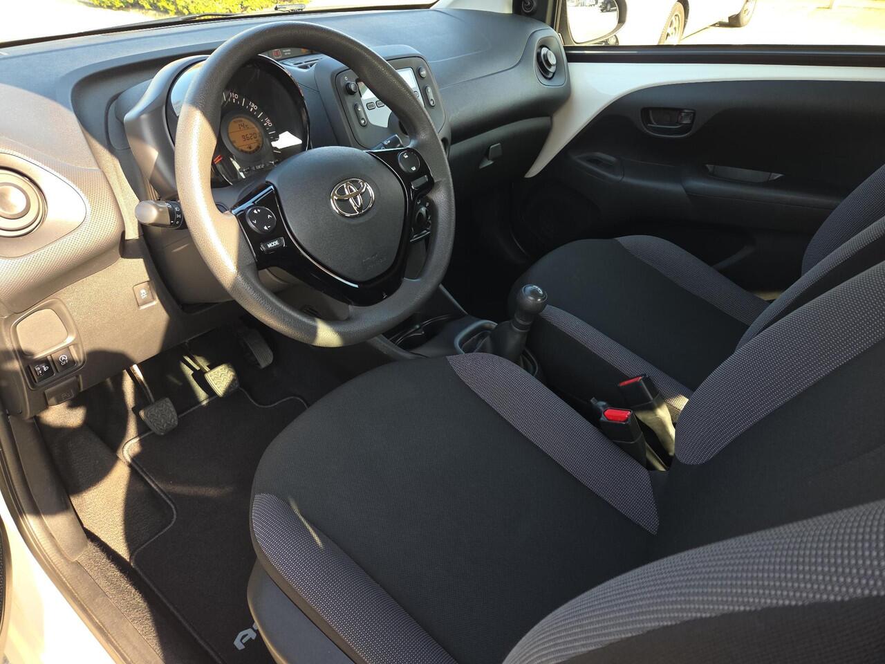 Toyota AYGO 1.0 VVT-i x-fun | Airco | Bluetooth | Rijklaarprijs incl. garantie |