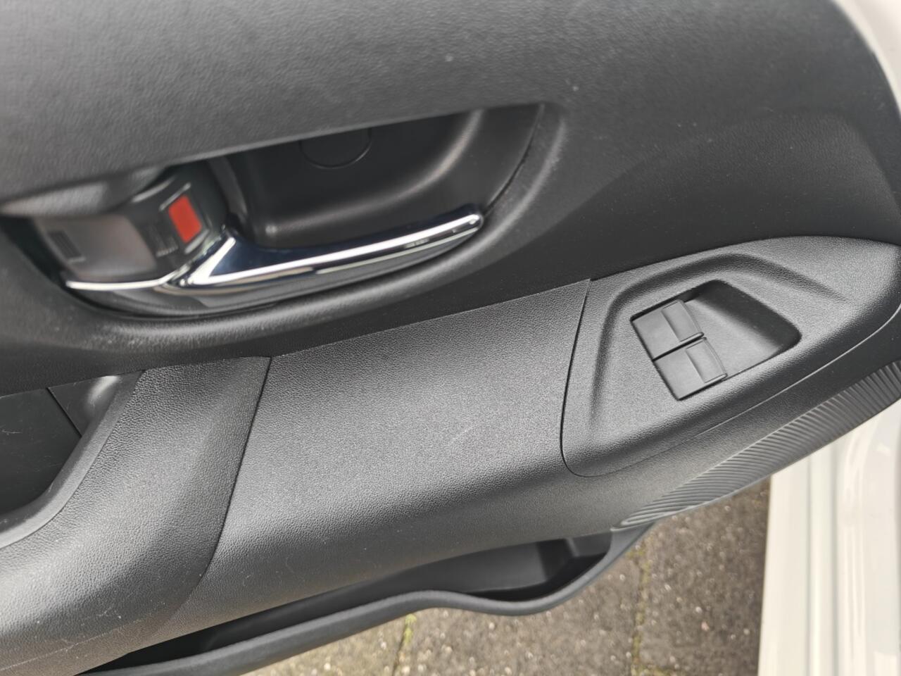 Toyota AYGO 1.0 VVT-i x-play