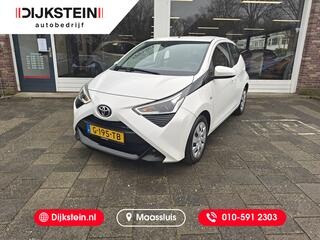 toyota-aygo-1.0-vvt-i-x-play