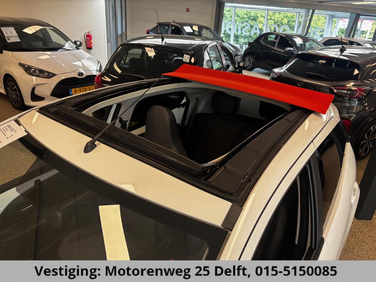 Toyota AYGO 1.0 VVT-i X-OTIC CABRIOLET 30.000 KM !! GARANTIE TOT 3-2029! LEDER.CARPLAY NAVI.AIRCO.LMV CAMERA !