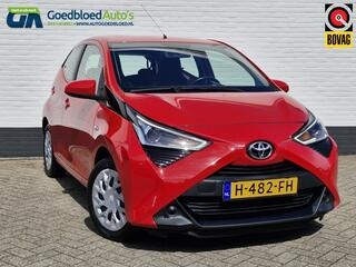 toyota-aygo-1.0-vvt-i-x-play-automa