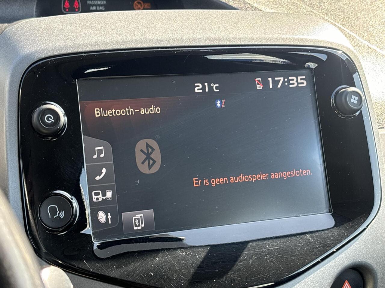 Toyota AYGO 1.0 VVT-i x-play | Apple Carplay/Android Auto | Camera | 1ste eigenaar | Toyota garantie tot 2030!