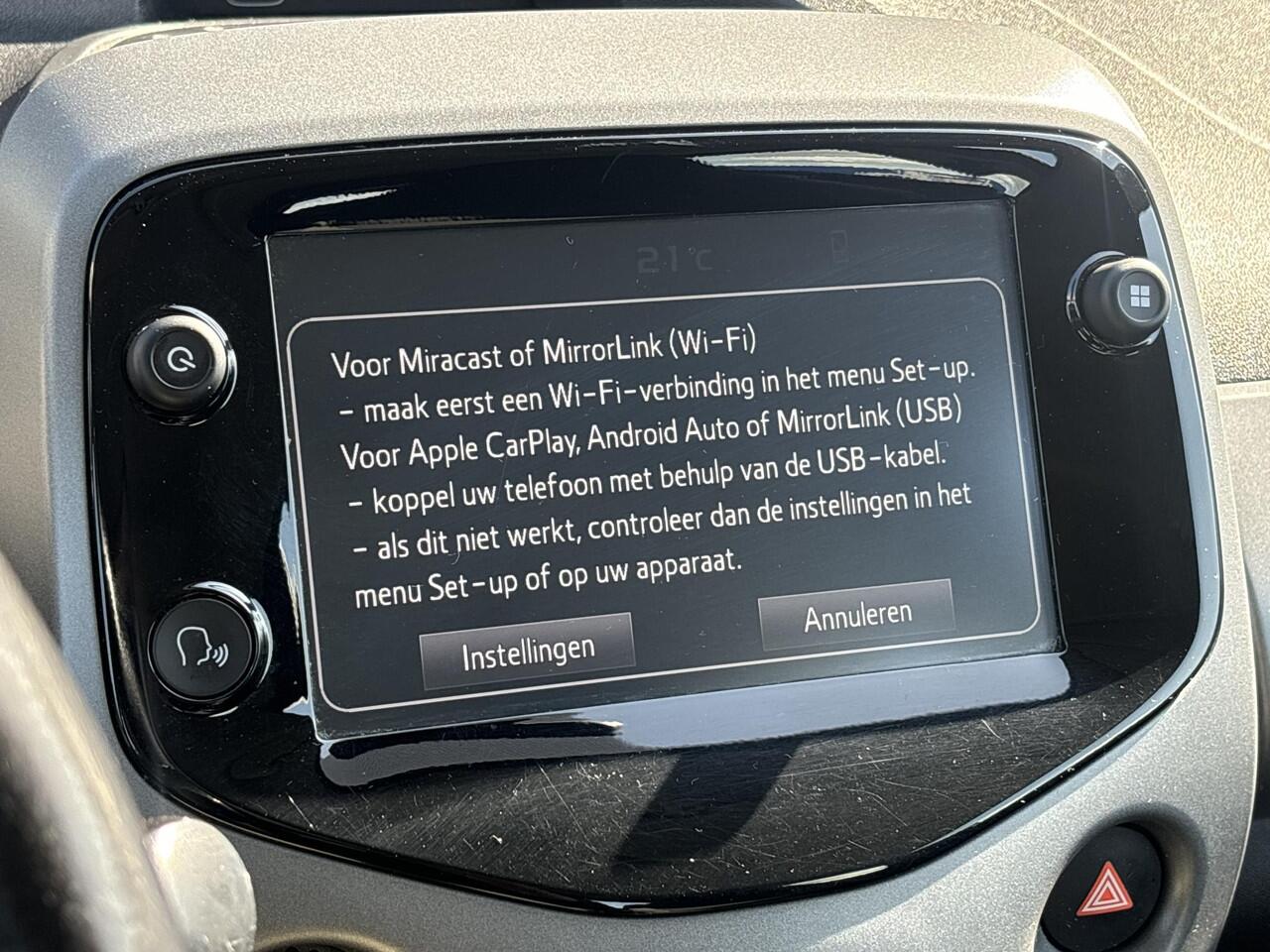 Toyota AYGO 1.0 VVT-i x-play | Apple Carplay/Android Auto | Camera | 1ste eigenaar | Toyota garantie tot 2030!