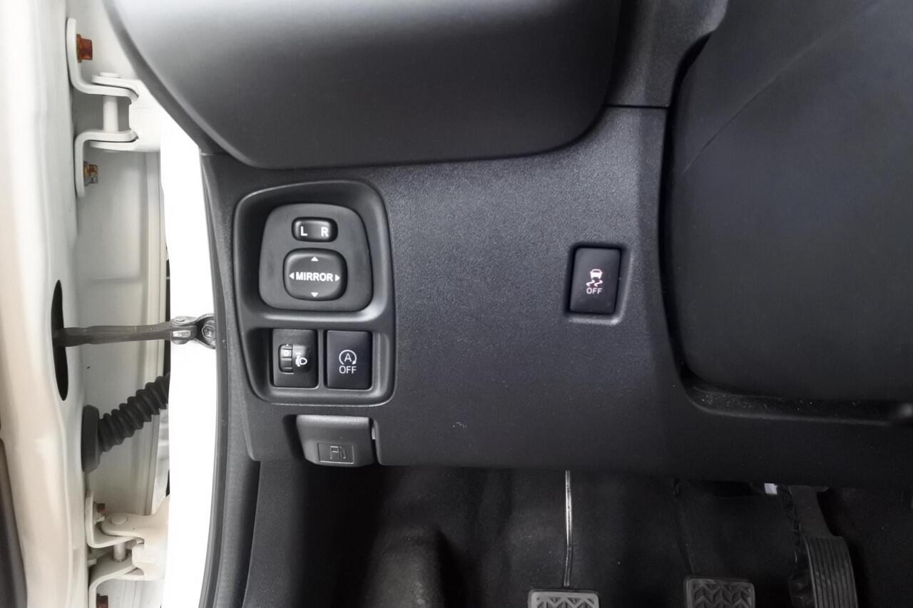 Toyota AYGO 1.0 VVT-i X-play Navigatie