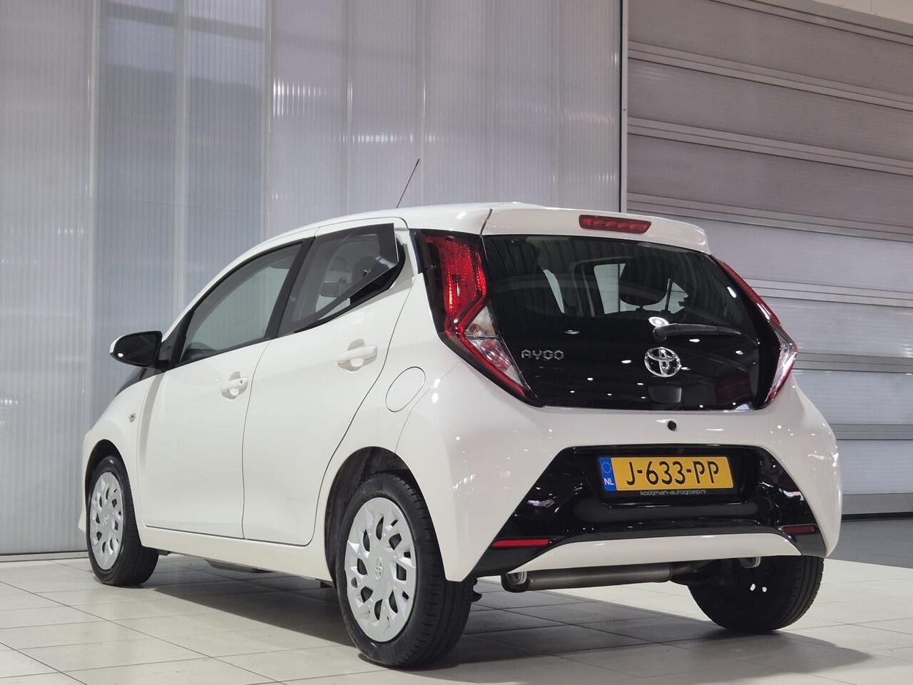 Toyota AYGO 1.0 VVT-i x-play | Dealer onderhouden | Apple carplay/anroid auto |