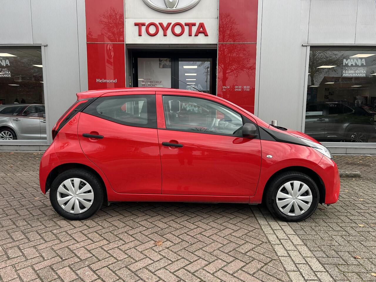 Toyota AYGO 1.0 VVT-i x-fun
