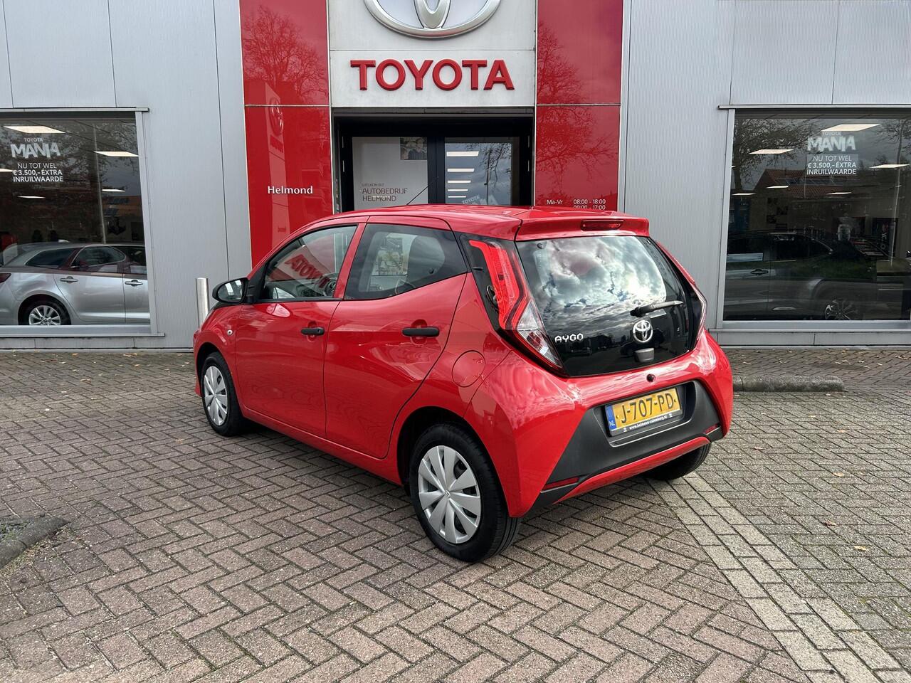 Toyota AYGO 1.0 VVT-i x-fun
