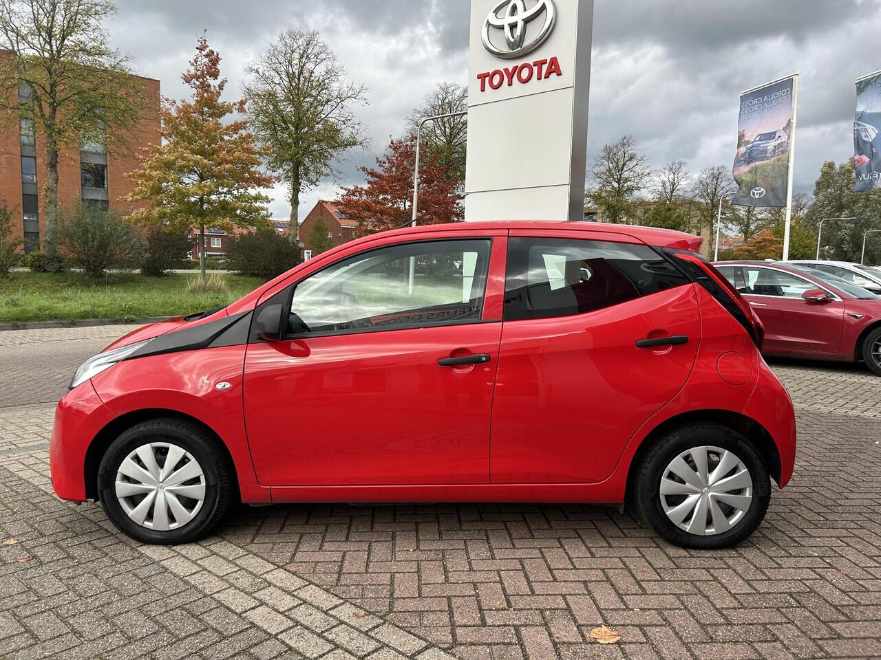 Toyota AYGO 1.0 VVT-i x-fun
