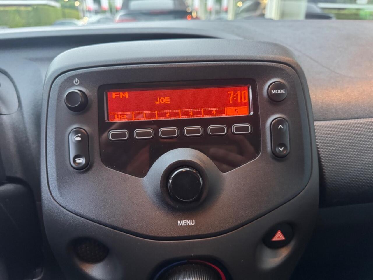 Toyota AYGO 1.0 VVT-i x-fun