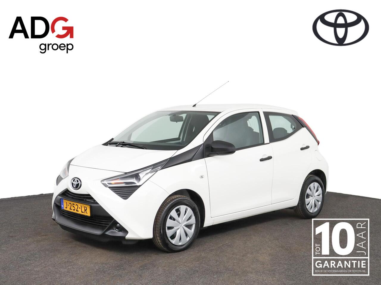 Toyota AYGO 1.0 VVT-i x-fun | Airco | Radio | Bluetooth |