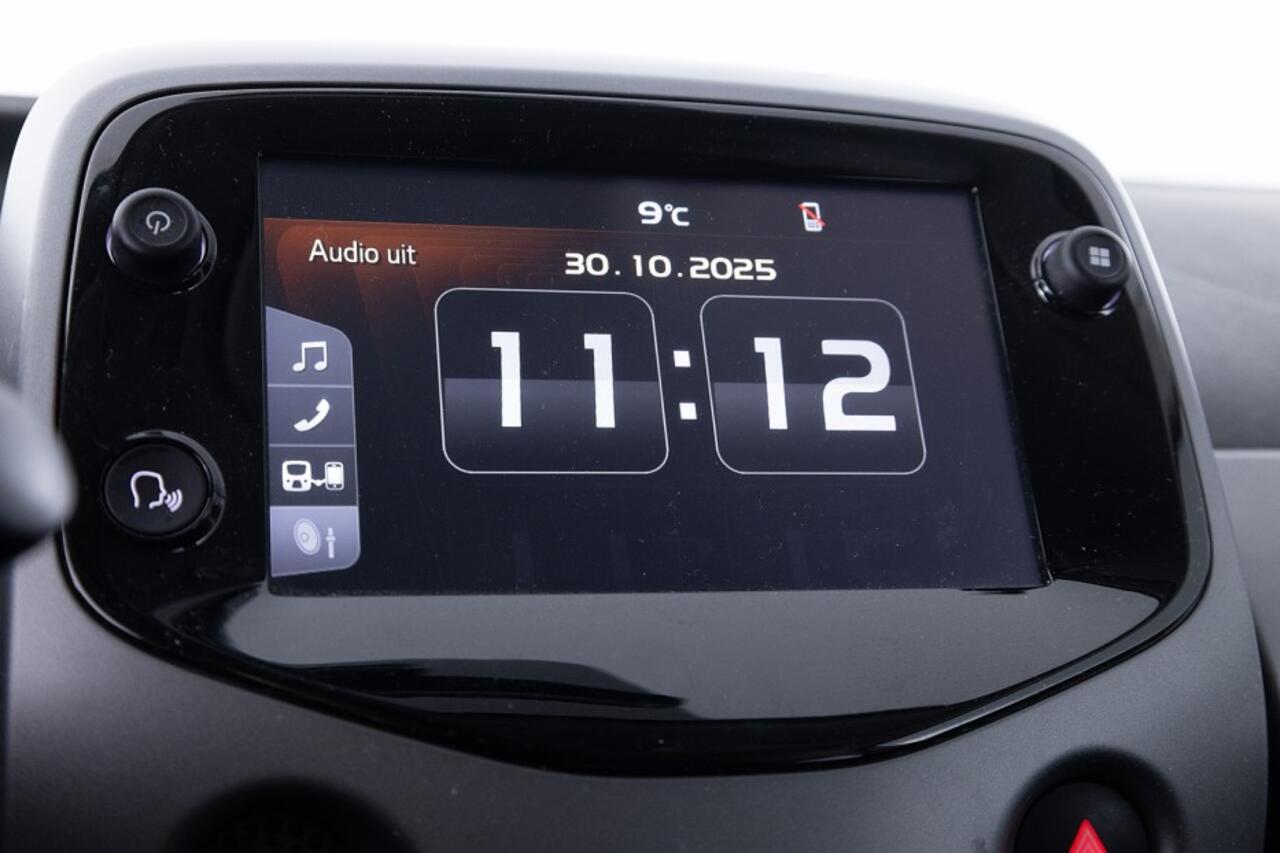 Toyota AYGO 1.0 VVT-i x-joy 5-drs Automaat | ECC | VELGEN | CAMERA ? 1e Eigenaar