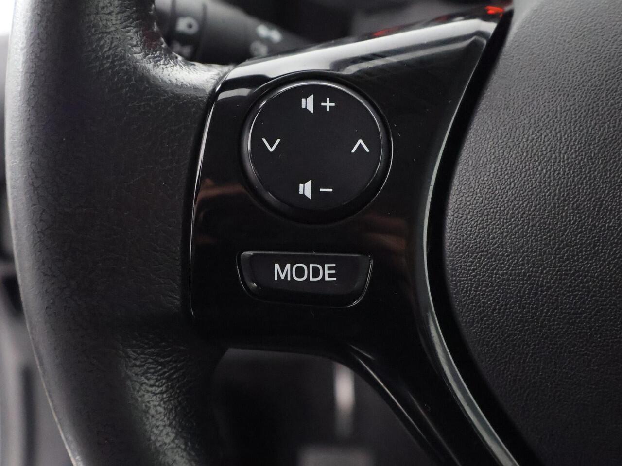 Toyota AYGO 1.0 VVT-i X-Play | Airco | Camera | Bluetooth |