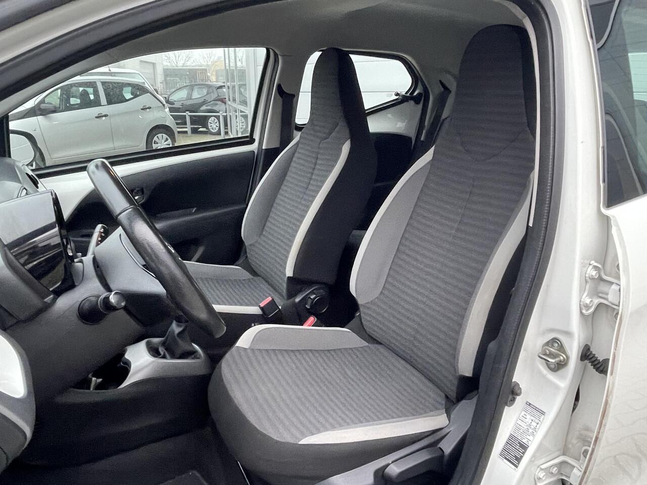 Toyota AYGO 1.0 VVT-i x-play