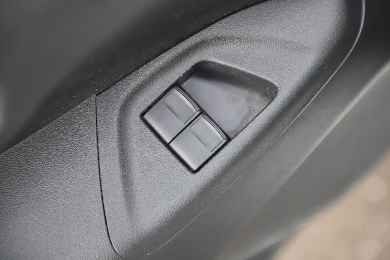 Toyota AYGO 1.0 VVT-i x-joy 14 inch LMV Carplay Android Navigatie Achteruitrijcamera Airco