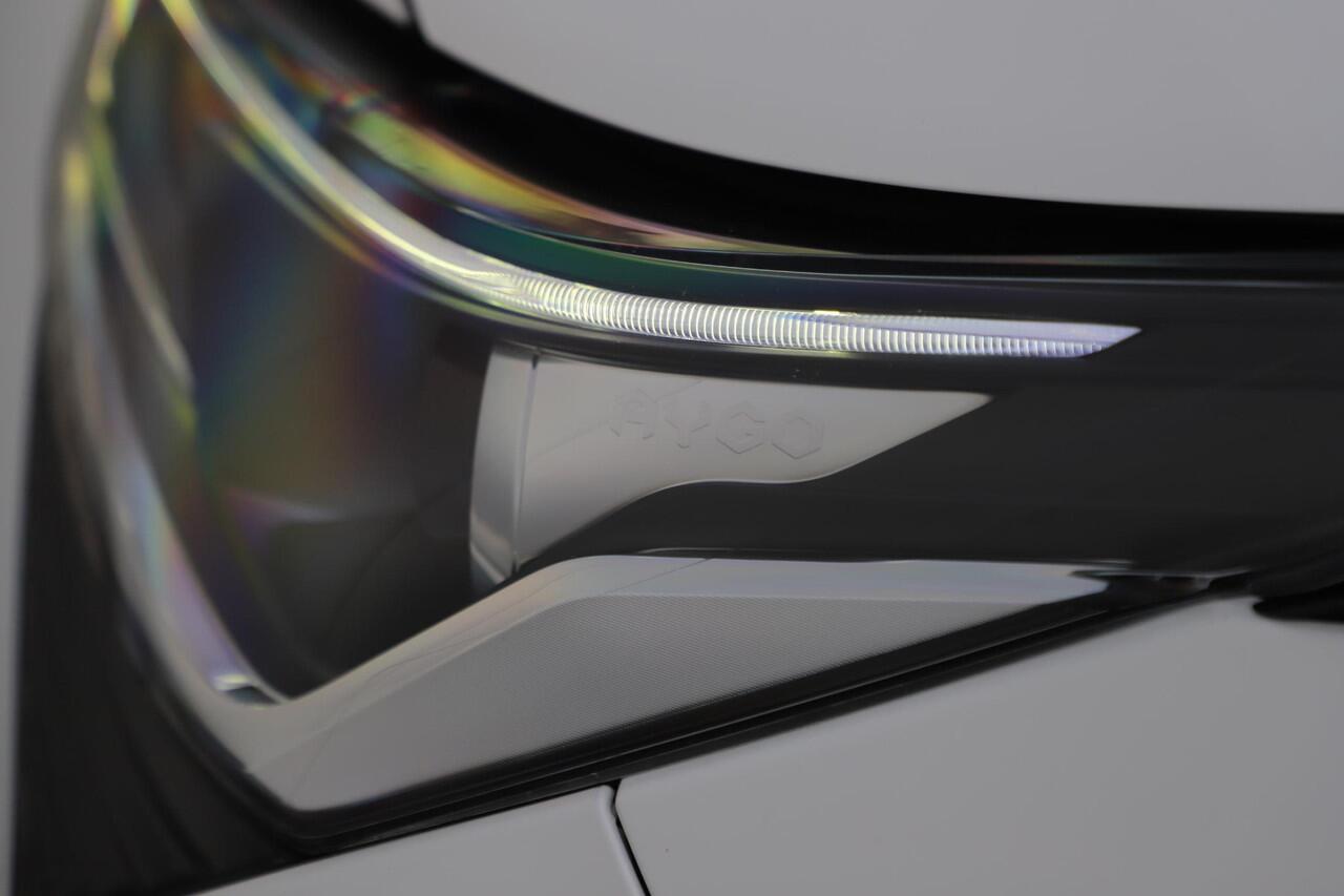 Toyota AYGO 1.0 VVT-i x-joy 14 inch LMV Carplay Android Navigatie Achteruitrijcamera Airco