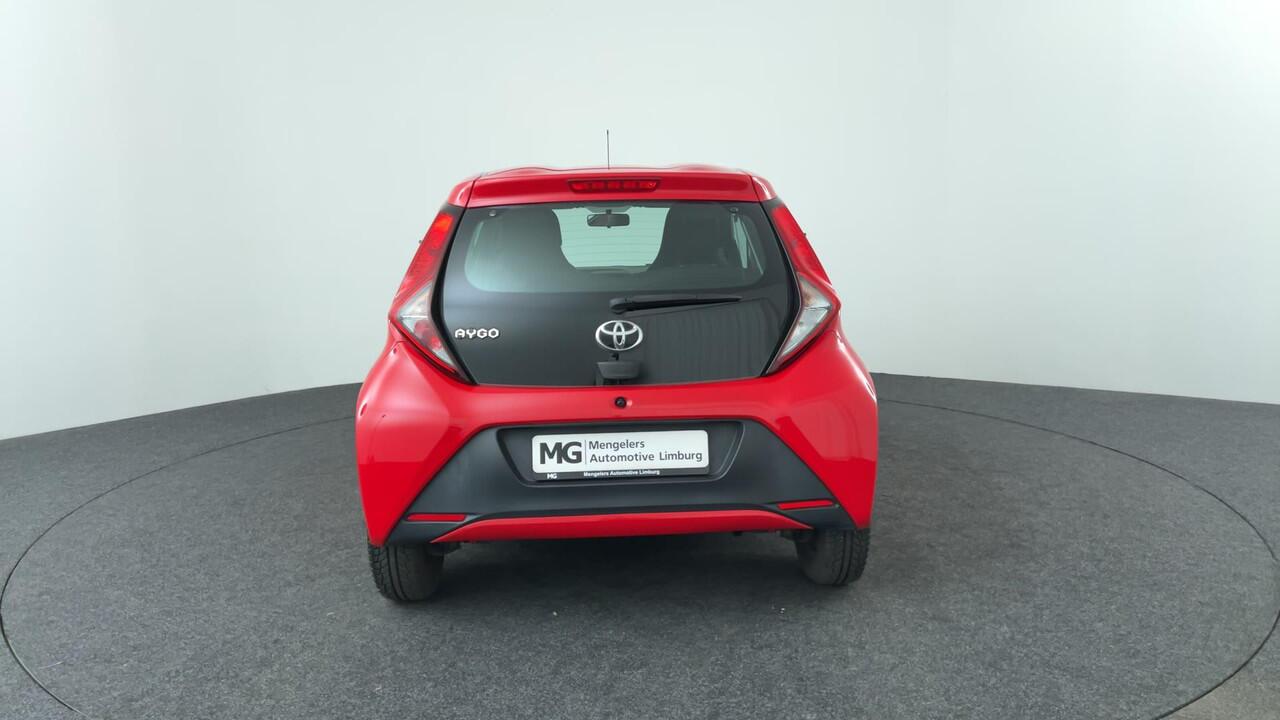 Toyota AYGO 1.0 VVT-i x-fun |