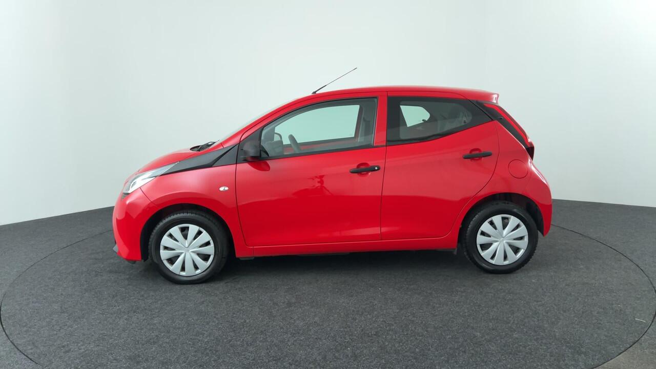 Toyota AYGO 1.0 VVT-i x-fun |