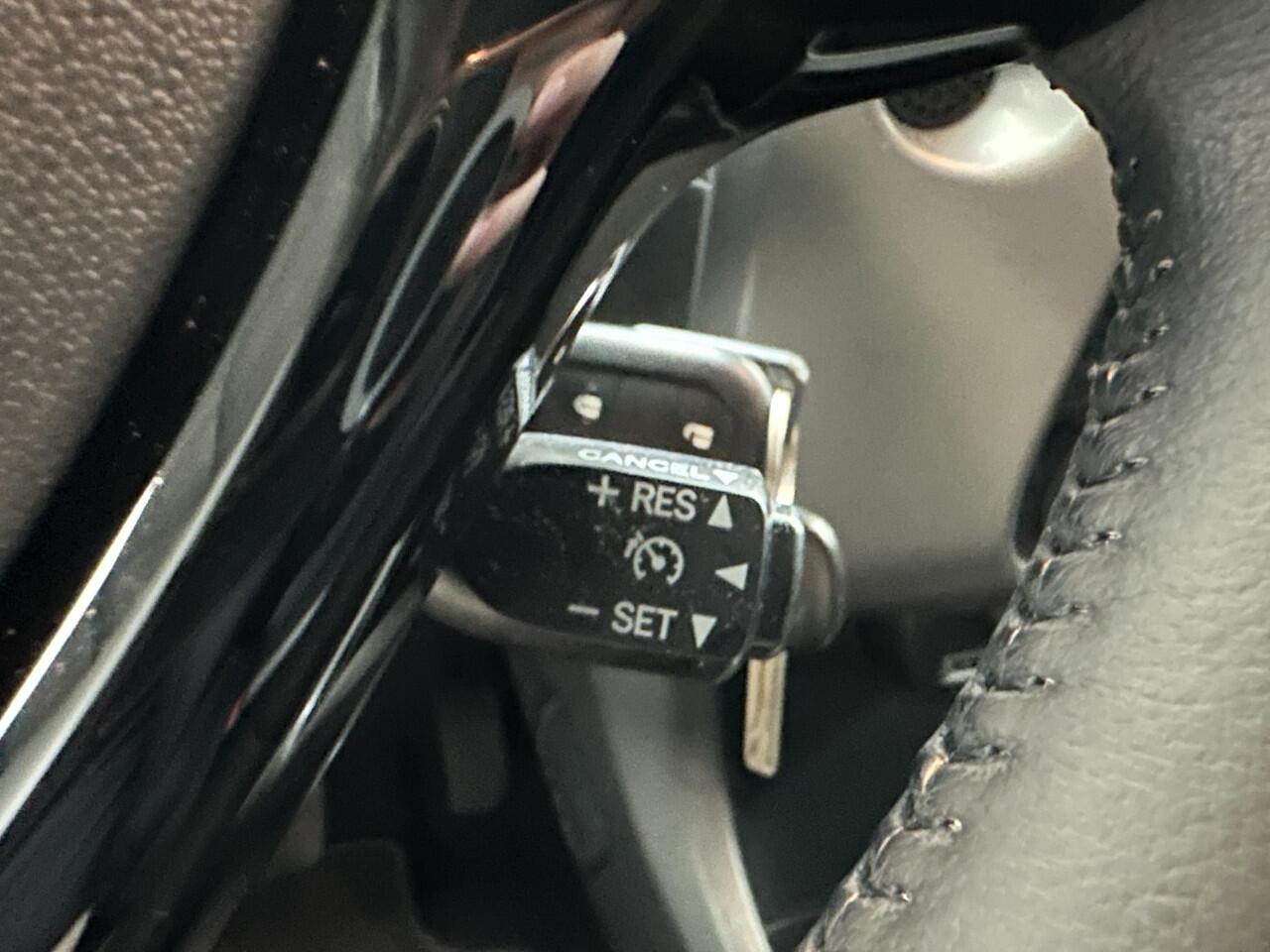 Toyota AYGO 1.0 VVT-i x-play NL Auto, slechts 72000km, Apple Carplay Android auto, btw auto