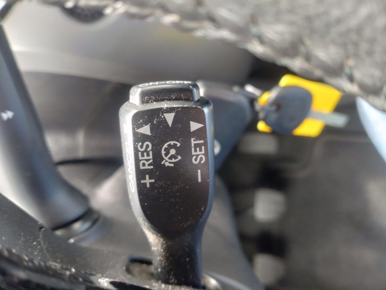 Toyota AYGO 1.0 VVTi x-play