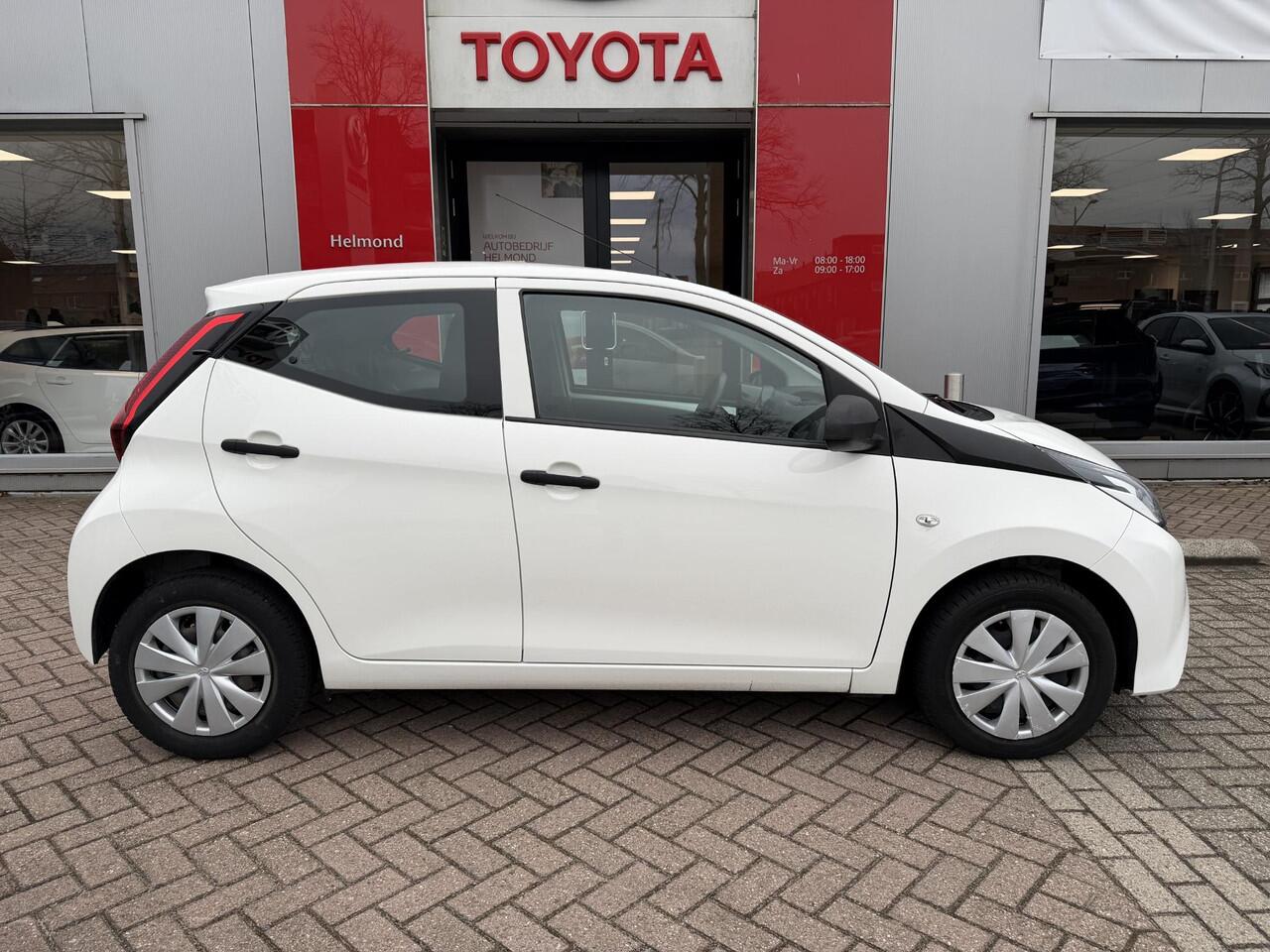 Toyota AYGO 1.0 VVT-i x-fun Eerste eigenaar | lage kilometerstand | Airco