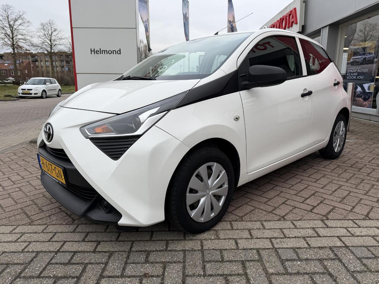 Toyota AYGO 1.0 VVT-i x-fun Eerste eigenaar | lage kilometerstand | Airco