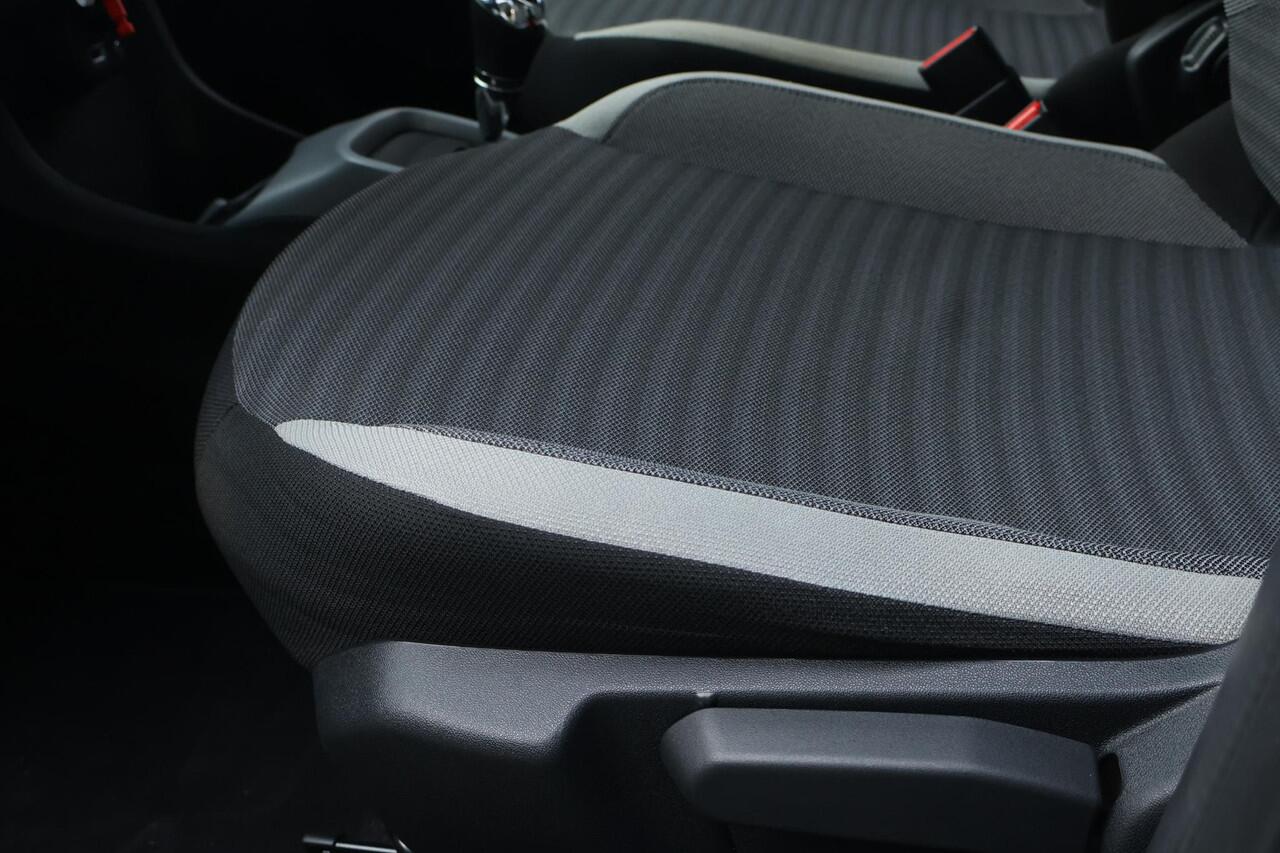 Toyota AYGO 1.0 VVT-i x-joy / Automaat