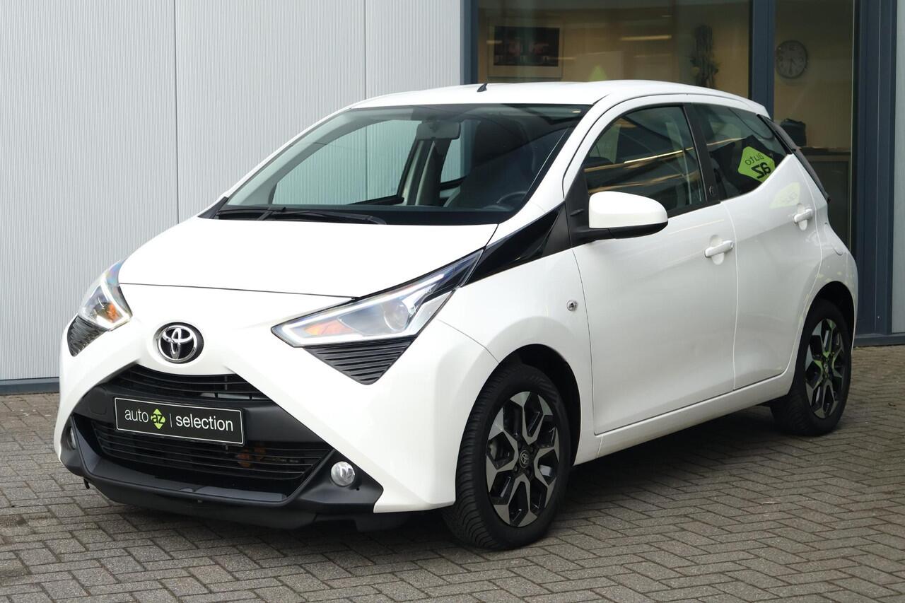 Toyota AYGO 1.0 VVT-i x-joy / Automaat