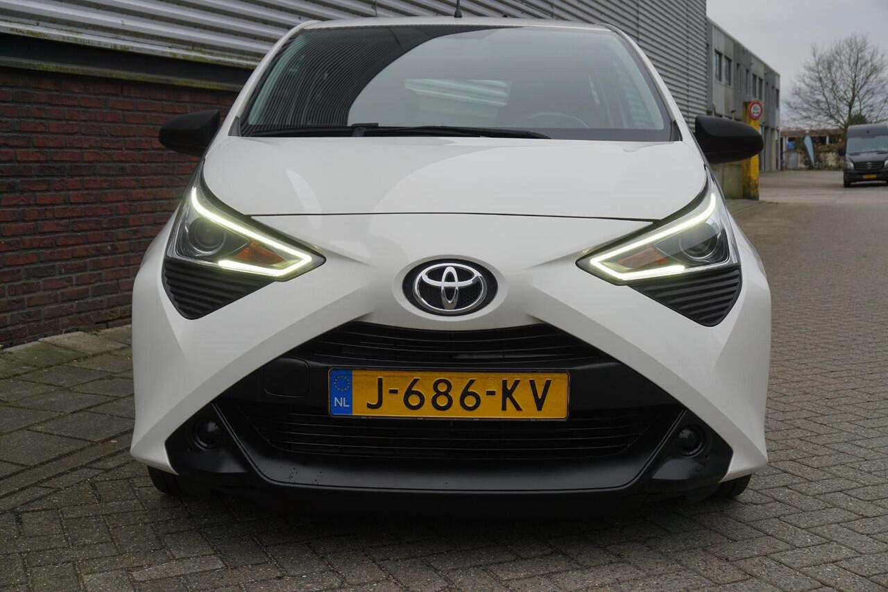 Toyota AYGO 1.0 VVT-i x-fun | Led | Bluetooth | Cruise Control