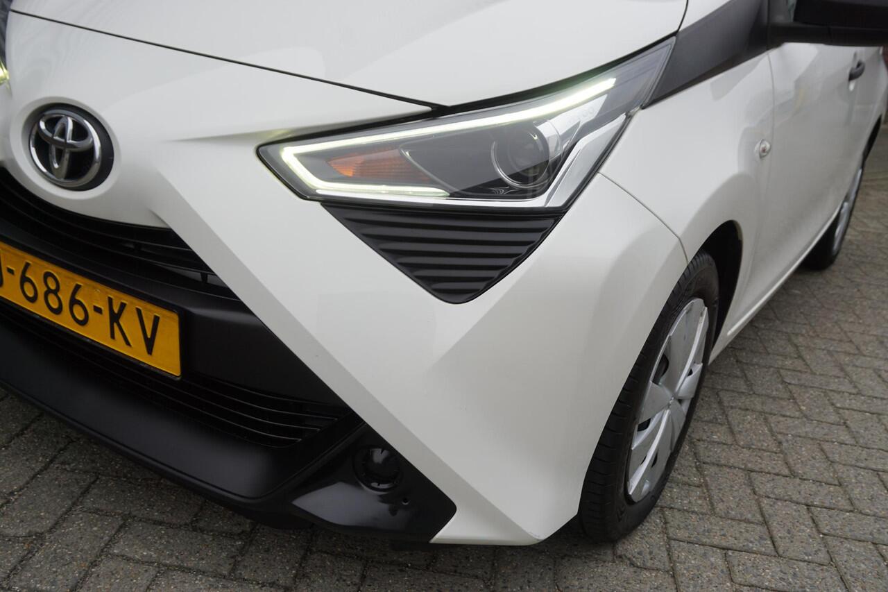 Toyota AYGO 1.0 VVT-i x-fun | Led | Bluetooth | Cruise Control