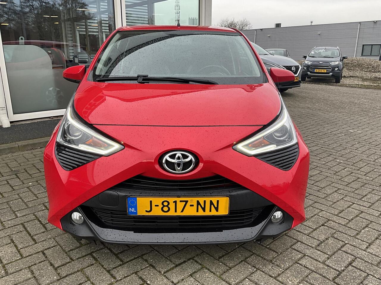 Toyota AYGO 1.0 VVT-i x-joy