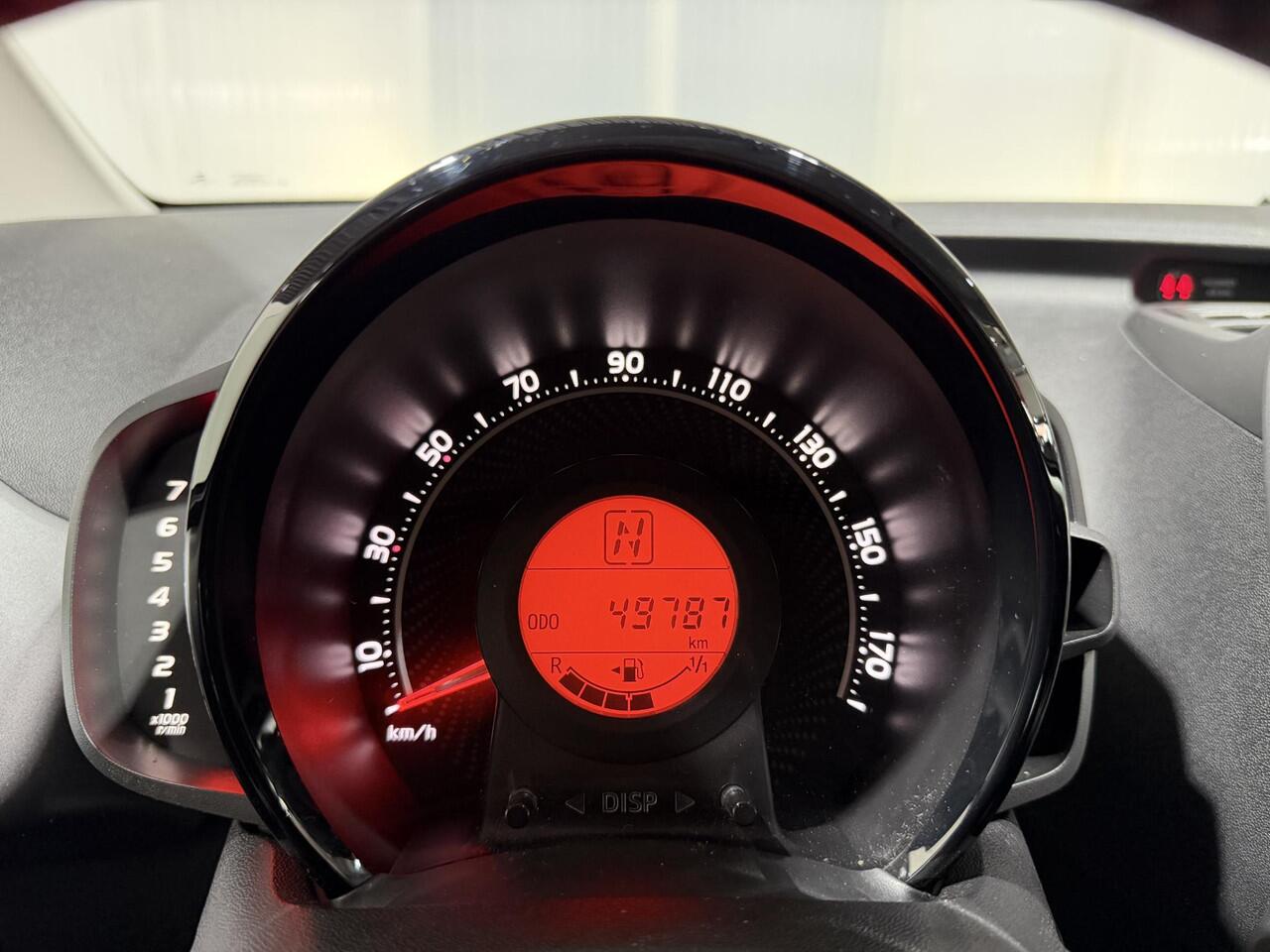 Toyota AYGO 1.0 VVT-i x-play