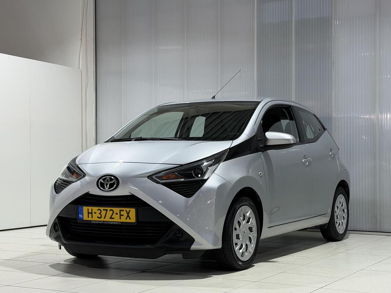 Toyota AYGO 1.0 VVT-i x-play
