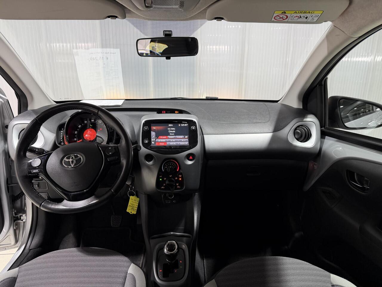 Toyota AYGO 1.0 VVT-i x-play