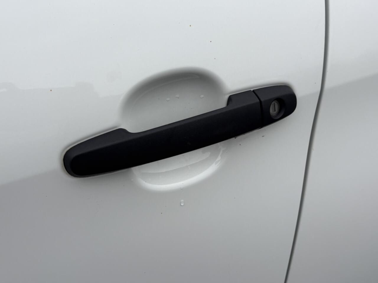 Toyota AYGO 1.0 VVT-i x-fun BT-AIRCO-1E EIGENAAR