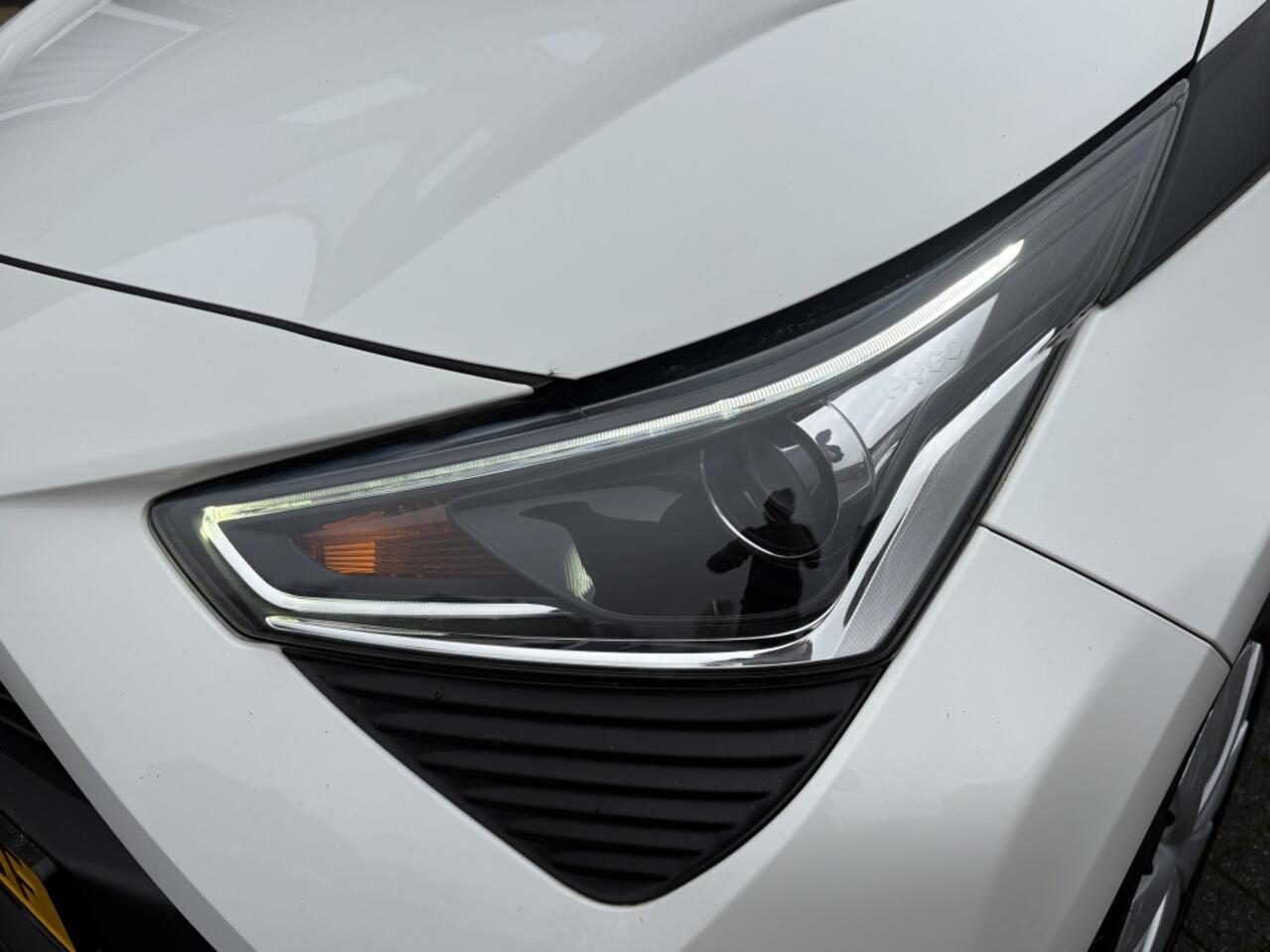 Toyota AYGO 1.0 VVT-i x-fun BT-AIRCO-1E EIGENAAR