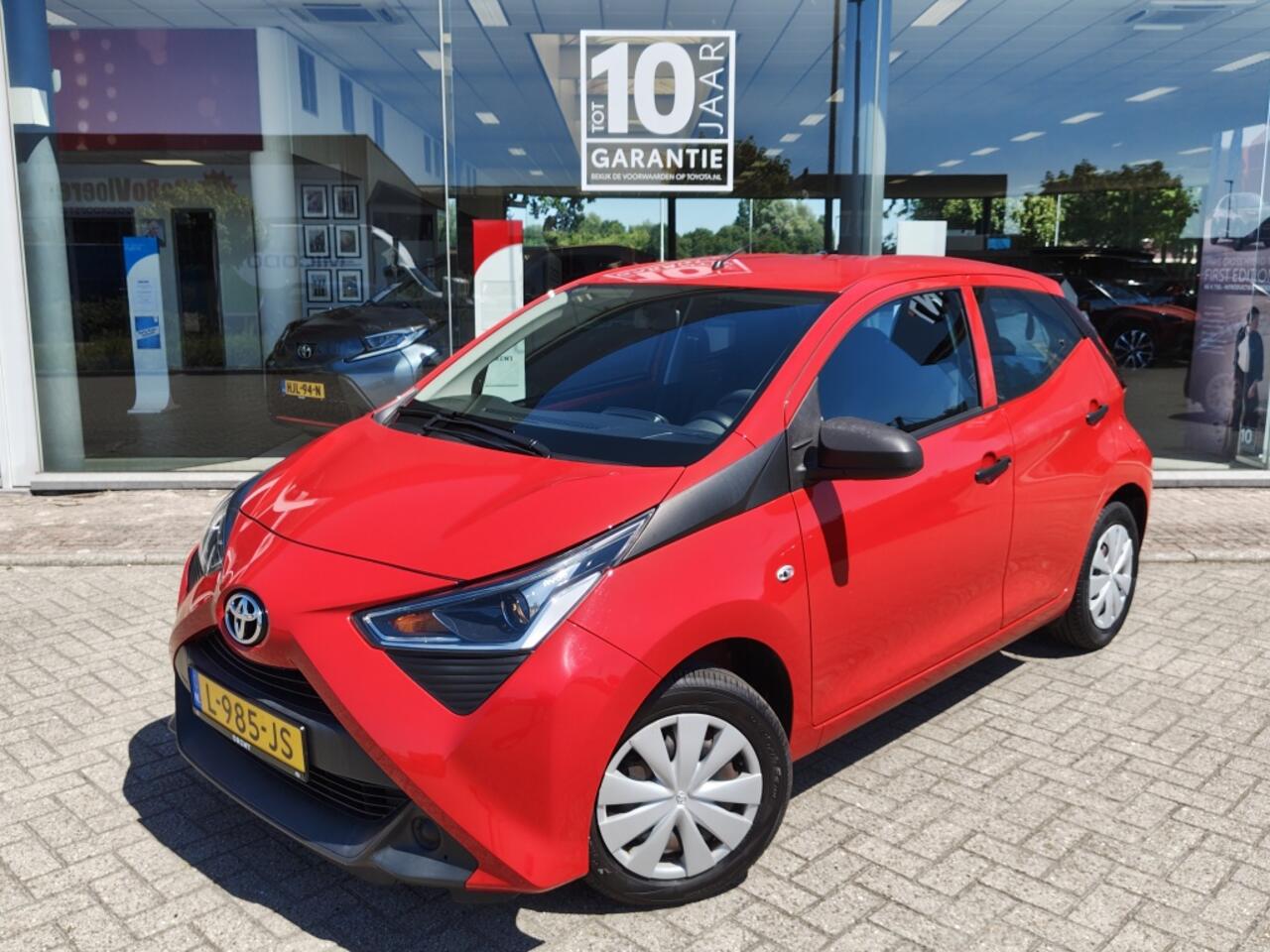 Toyota AYGO 1.0 VVT-i x-fun | Airco | DAB | Bluetooth | El. Ramen |