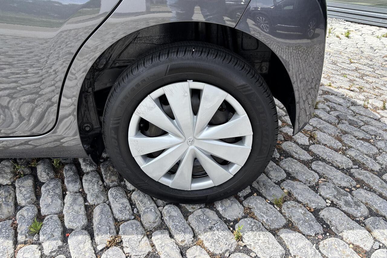 Toyota AYGO 1.0 VVT-i x-fun, Bluetooth, Airco Cruise control