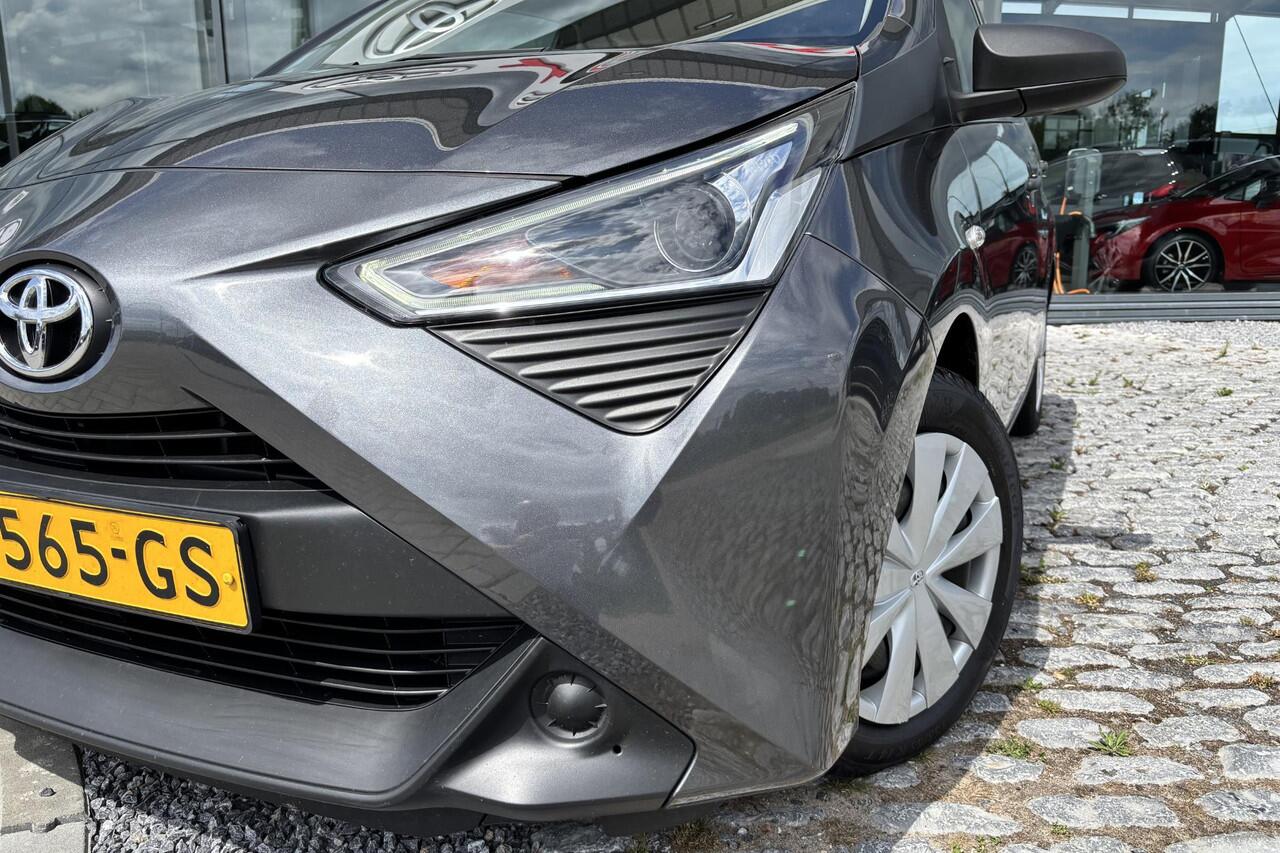 Toyota AYGO 1.0 VVT-i x-fun, Bluetooth, Airco Cruise control