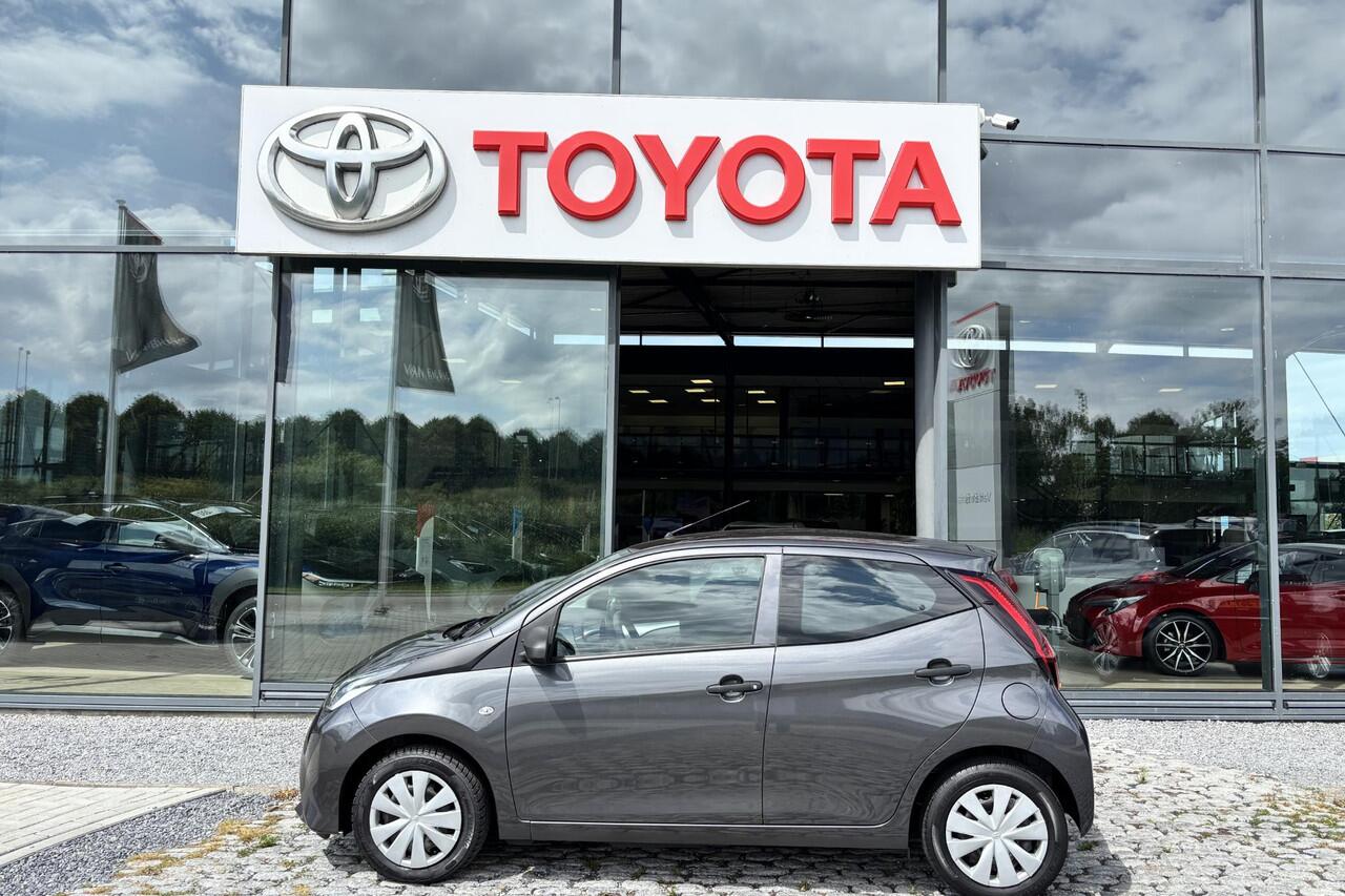 Toyota AYGO 1.0 VVT-i x-fun, Bluetooth, Airco Cruise control