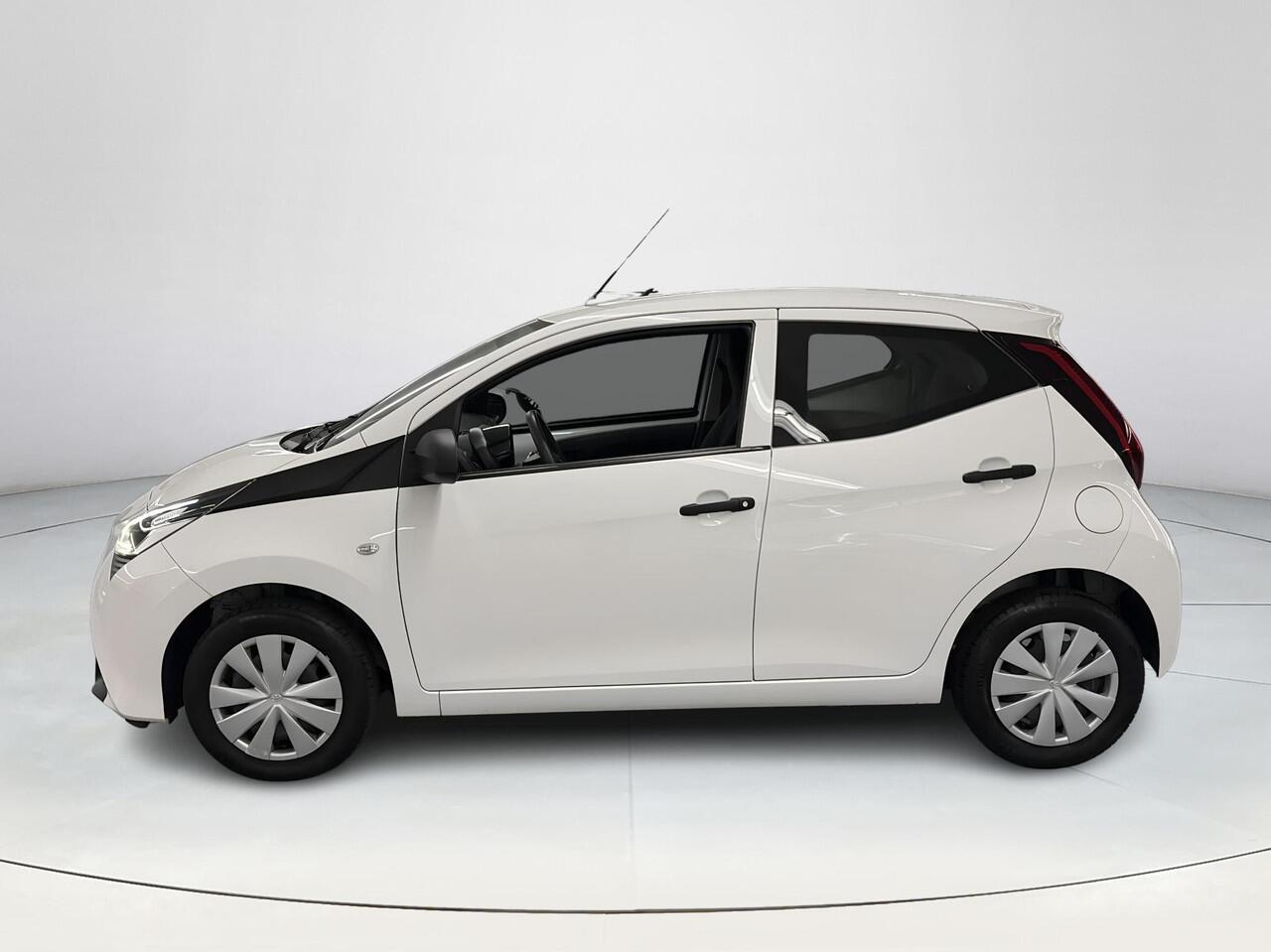 Toyota AYGO 1.0 VVT-i x-fun